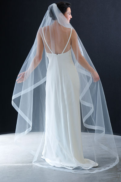 ✪ Bridal Veil with Comb Double-Layer Fingertip Sheer Veils with Exquisite  Edge 