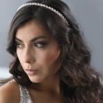 A delicate headband of 4mm crystals & 4mm glass pearls…(Ivory or white glass pearls)…………
