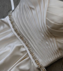  B-123 83” long 5/8” double face satin sash with a 15” long, ¾” wide beaded appliqué of champagne & silver star & circle rhinestones……. * Silver/Champagne……All ribbon colors 