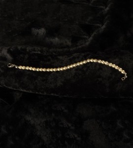  J-9446 Single strand bracelet of 5mm pearls………………(Ivory or white pearls) 